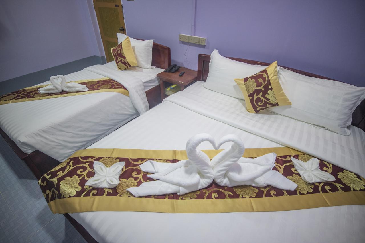 Golden Gum-Kino Hotel Mandalay Extérieur photo